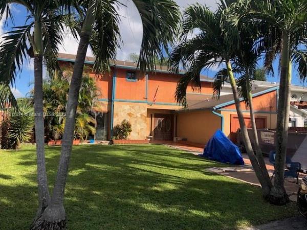 Hidden Lake At Kendall, 8301 SW 96th Pl, Kendall, Florida 33173, image 1