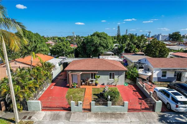 Douglas Commercial Center, 861 NW 35th Ct, Miami, Florida 33125, image 1