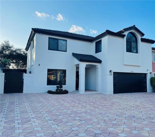 Marbella Park, 19660 NW 82nd Ct, Hialeah, Florida 33015, image 2
