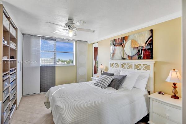 Somerset, 2841 Somerset Dr #418, Lauderdale Lakes, Florida 33311, image 2