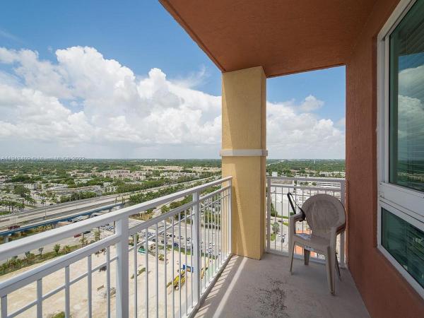 Toscano At Dadeland, 7350 SW 89th St #1811S, Kendall, Florida 33156, image 2