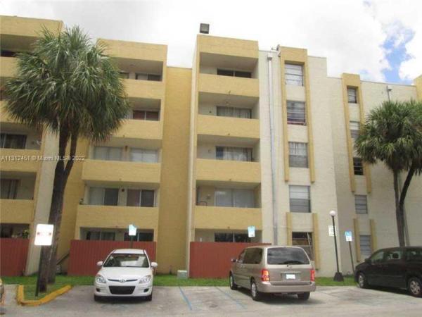 Samari Lake East, 10000 NW 80 Ct #2309, Hialeah Gardens, Florida 33016, image 2