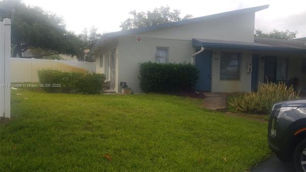 Loch Lomond, 3000 NW 5th Ter #136, Pompano Beach, Florida 33064, image 1
