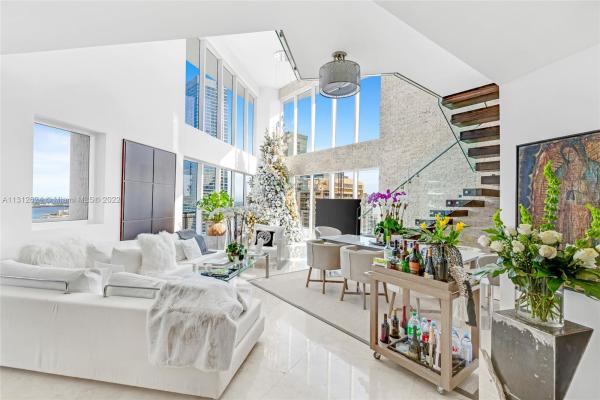Infinity At Brickell, 60 SW 13th St #3200, Miami, Florida 33130, image 2