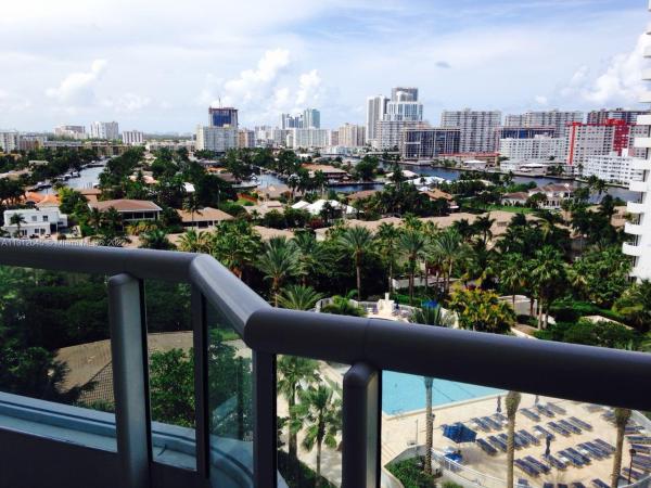North Tower At The Point, 21205 NE 37th Ave #1201, Aventura, Florida 33180, image 2