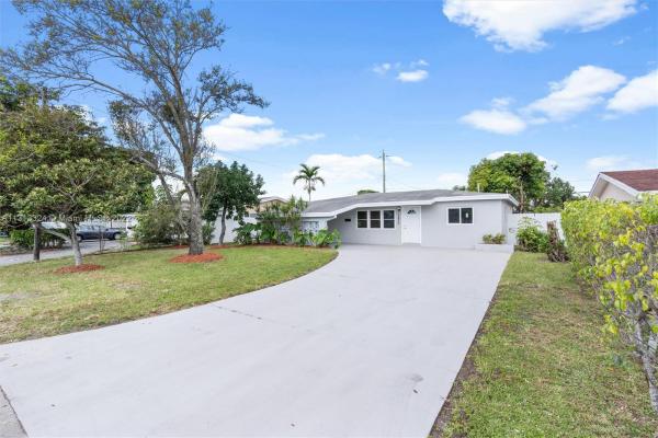 Miramar Tropical, 7833 Panama St, Miramar, Florida 33023, image 2