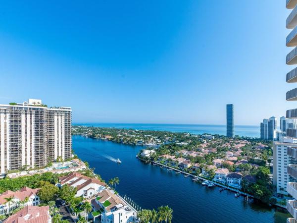 Turnberry Towers, 19355 Turnberry Way #22A, Aventura, Florida 33180, image 1