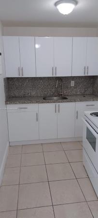 Lyons Park, 231 SW 15th St #8, Pompano Beach, Florida 33060, image 1