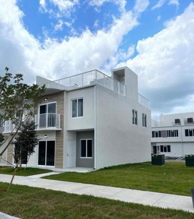 Paradise One, 25680 SW 25680 #25680, Princeton, Florida 33032, image 1