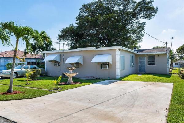 Lincoln City, 11000 SW 218th Ter, Goulds, Florida 33170, image 1