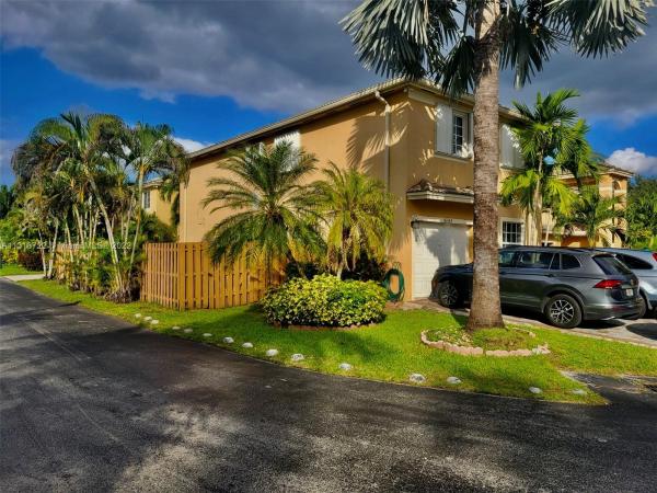 Belmont At The Hammocks, 16143 SW 106th Ter, The Hammocks, Florida 33196, image 1