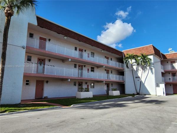 Canongate, 8002 Lagos De Campo Blvd #B-302, Tamarac, Florida 33321, image 1