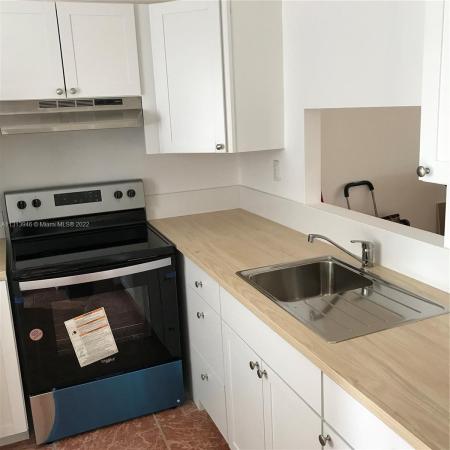Dahlia Gardens, 5041 W Oakland Park Blvd #208, Lauderdale Lakes, Florida 33313, image 1