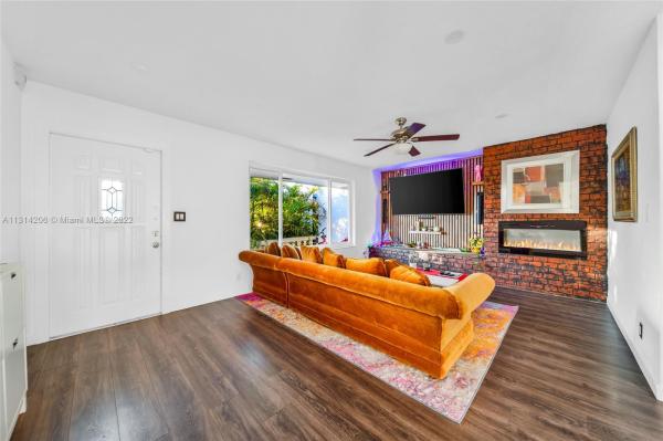 Delcrest Manor, 1915 N 58th Ave, Hollywood, Florida 33021, image 1