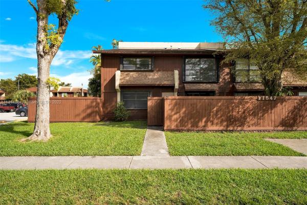 Snapper Village, 11547 SW 64th St #A84, Kendall, Florida 33173, image 2