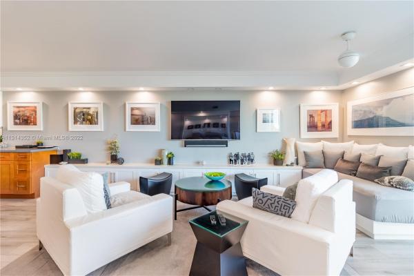 Admiral Towers, 1020 Meridian Ave #508, Miami Beach, Florida 33139, image 1