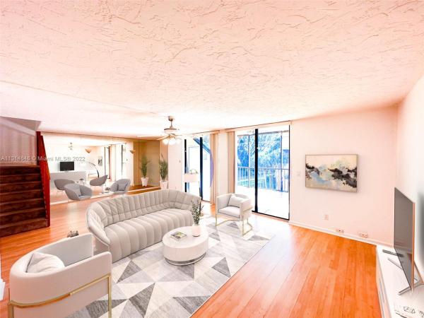 Lago West, 450 Commodore Dr #306, Plantation, Florida 33325, image 2