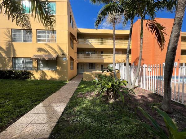 The Palms 51, 1851 NE 168th St #C4, North Miami Beach, Florida 33162, image 1