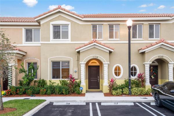 Towns At Seascape, 1134 SE 23rd Ave, Homestead, Florida 33035, image 1