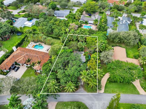 Pine Tree Estates, 13100 SW 80th Ave, Pinecrest, Florida 33156, image 1