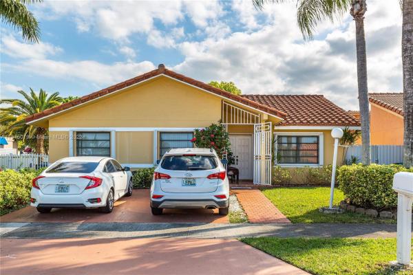 Munne Royal Homes, 14446 SW 96th Ter, The Hammocks, Florida 33186, image 1