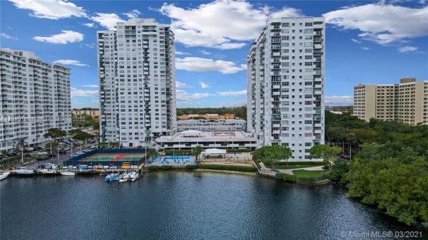 Commodore Plaza Tower, 2750 NE 183rd St #2601, Aventura, Florida 33160, image 1