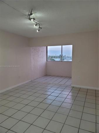 Twin Executive Towers, 750 NW 43rd Ave #605, Miami, Florida 33126, image 2
