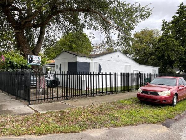 North Miami Estates, 1501 NW 42nd St, Miami, Florida 33142, image 2