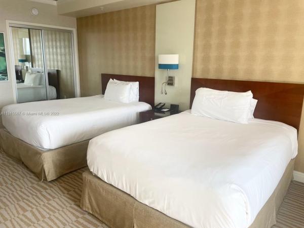 Trump International Beach Resort, 18001 Collins Ave #1916, Sunny Isles Beach, Florida 33160, image 2