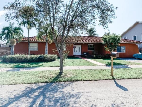 Saga Bay, 8284 SW 205th Ter, Cutler Bay, Florida 33189, image 2