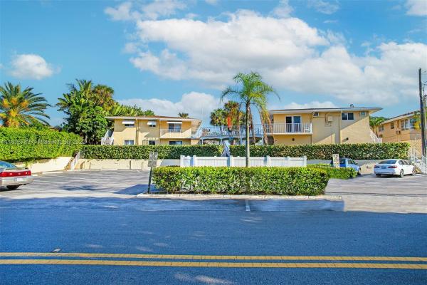 Beaumont, 3912 NE 22nd Ave #A1, Fort Lauderdale, Florida 33308, image 1