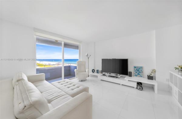 Royal Atlantic, 465 Ocean Dr #1124, Miami Beach, Florida 33139, image 1