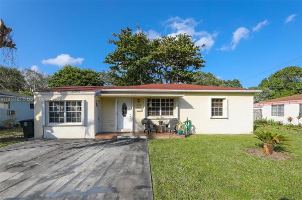 Lerob, 1245 NE 133rd St, North Miami, Florida 33161, image 1