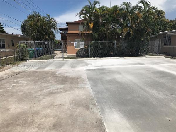 Comfort Gardens, 1135 NW 33rd Ave, Miami, Florida 33125, image 1
