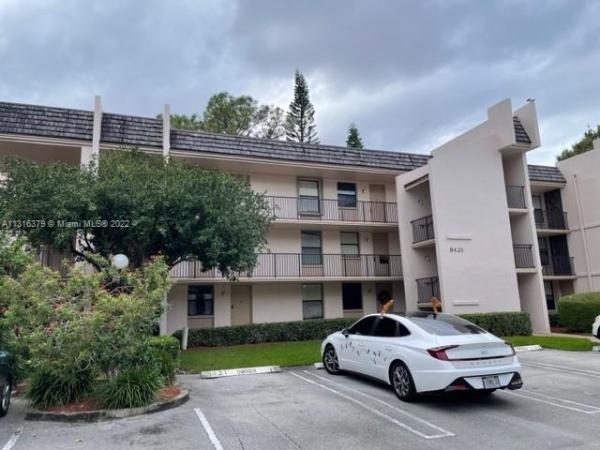Greenglades, 8421 Forest Hills Dr #206, Coral Springs, Florida 33065, image 1