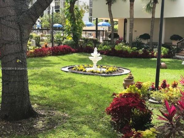 Plaza Of The Americas, 17021 N Bay Rd #726, Sunny Isles Beach, Florida 33160, image 2