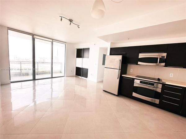The Ivy At Riverfront, 90 SW 3rd St #1509, Miami, Florida 33130, image 2