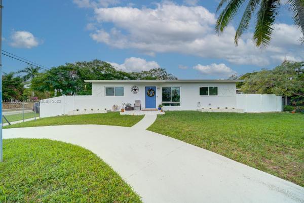 New South Miami Heights, 12000 SW 186th St, South Miami Heights, Florida 33177, image 2