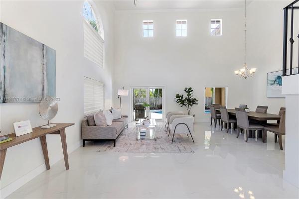 Twin Lake Shores Central, 14005 SW 130th Ave, Three Lakes, Florida 33186, image 1