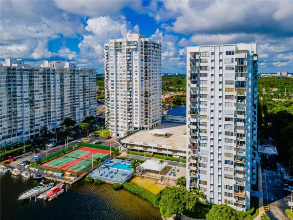Commodore Plaza Tower, 2750 NE 183rd St #2608, Aventura, Florida 33160, image 2