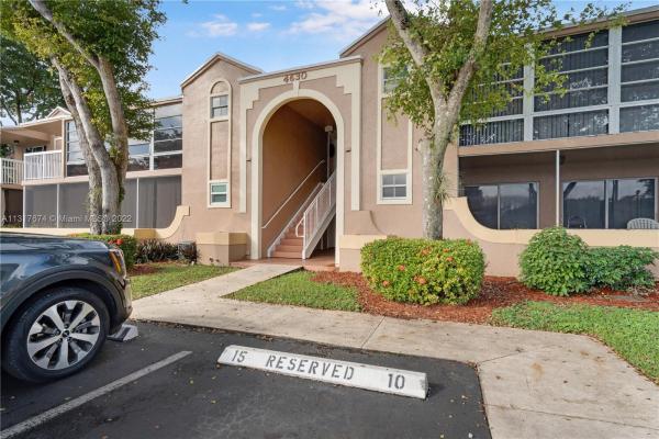 Doral Park Country Club Villas, 4630 NW 102nd Ave #102-15, Doral, Florida 33178, image 1