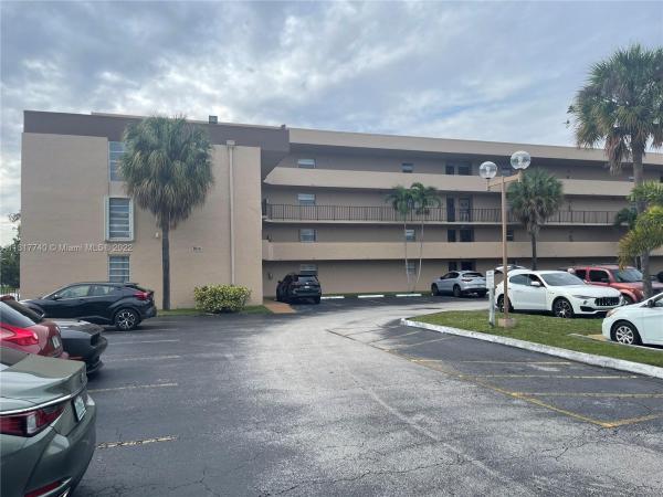 Fernwoods, 506 NW 87th Ave #201, Fountainebleau, Florida 33172, image 1