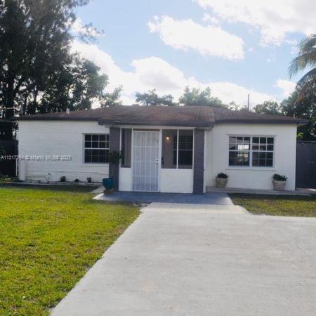 Oleta Terrace, 18 NW 169th St, North Miami Beach, Florida 33169, image 1