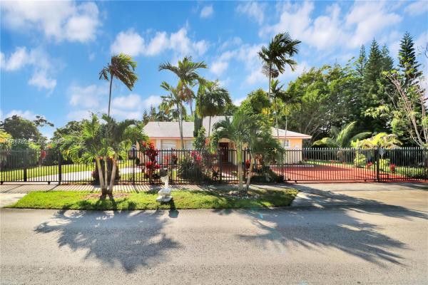 Oak Park, 12430 SW 204th St, South Miami Heights, Florida 33177, image 1