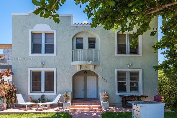 Surprise Lake, 356 W 46th St, Miami Beach, Florida 33140, image 1