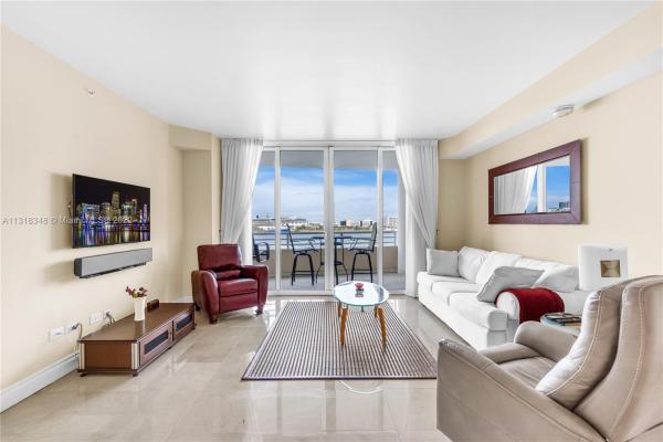 Three Tequesta Point, 848 Brickell Key Dr #702, Miami, Florida 33131, image 1