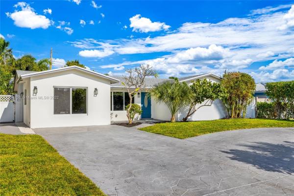 Cypress Point, 2501 SE 5th Ct, Pompano Beach, Florida 33062, image 1