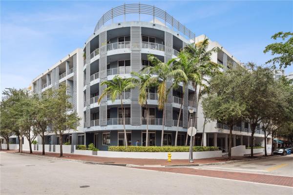 Waters Edge Of Coral Gables, 3339 Virginia St #202, Coral Gables, Florida 33133, image 1