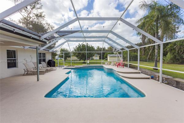 The Acreage, 16745 E Wiltshire Dr, Loxahatchee, Florida 33470, image 2