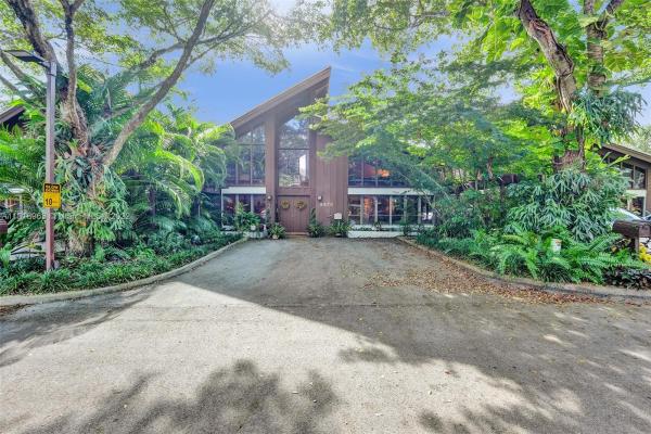 Great Western Townhomes At Jacaranda, 8970 SW 6th Ct #8970, Plantation, Florida 33324, image 1